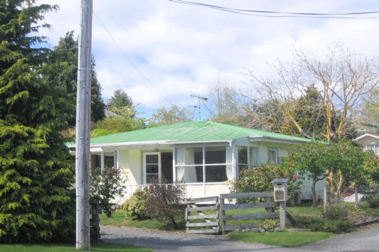 Photo of property in 9 Kowhai Road, Rainbow Point, Taupo, 3330