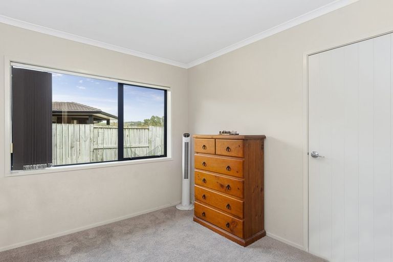 Photo of property in 2 Flight Valley Way, Welcome Bay, Tauranga, 3175
