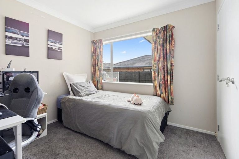 Photo of property in 7 Greig Place, Pukekohe, 2120