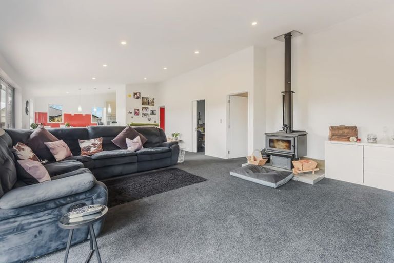 Photo of property in 6 Memorial Drive, Motueka, 7120