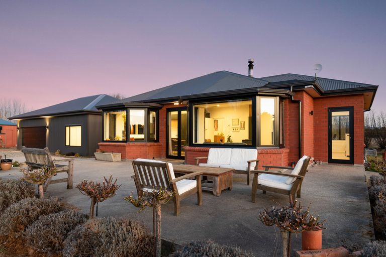 Photo of property in 446 Letts Gully Road, Springvale, Alexandra, 9393