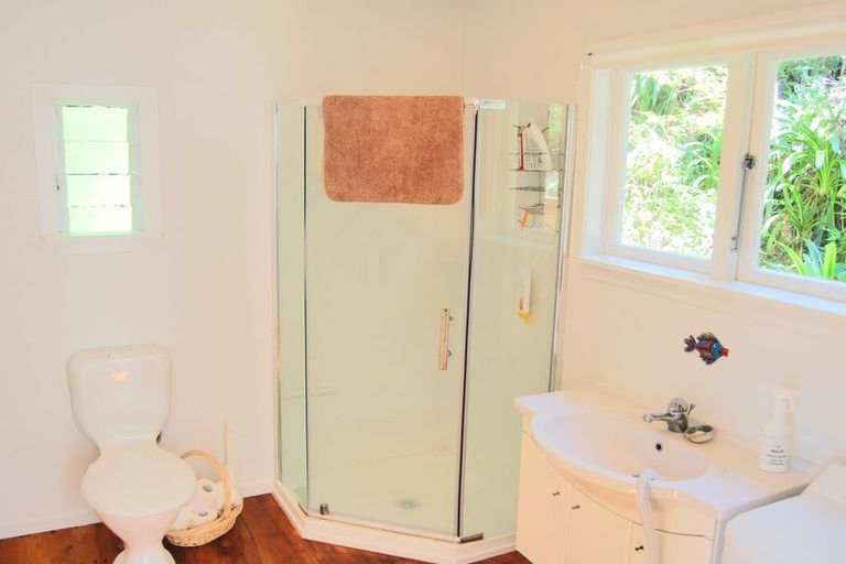 Photo of property in 62 Clinton Road, Tawharanui Peninsula, Matakana, 0986