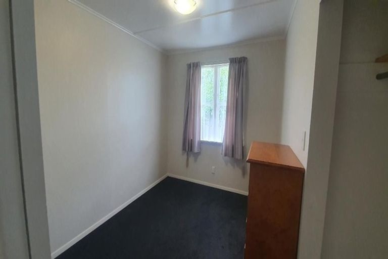 Photo of property in 184 Taita Drive, Avalon, Lower Hutt, 5011