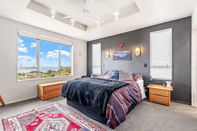 Photo of property in 300 Whangaparaoa Road, Stanmore Bay, Whangaparaoa, 0932