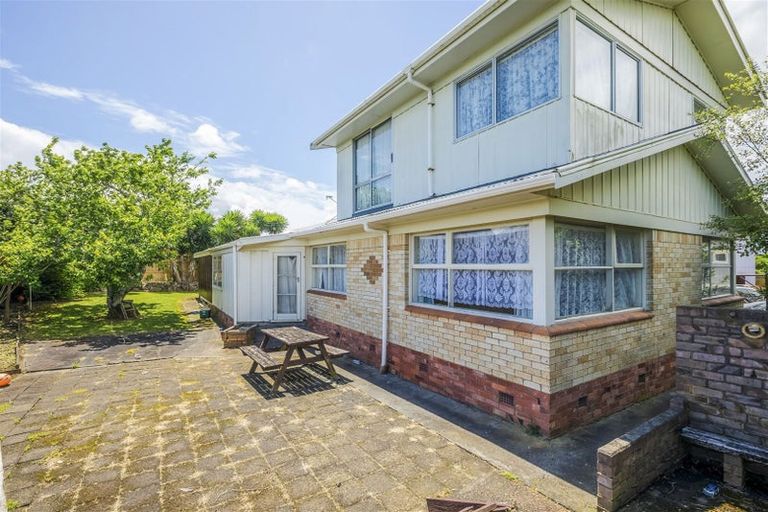 Photo of property in 5 Dreadon Road, Manurewa, Auckland, 2102