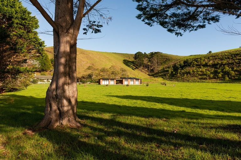 Photo of property in Mahinepua Road, Kaeo, 0478