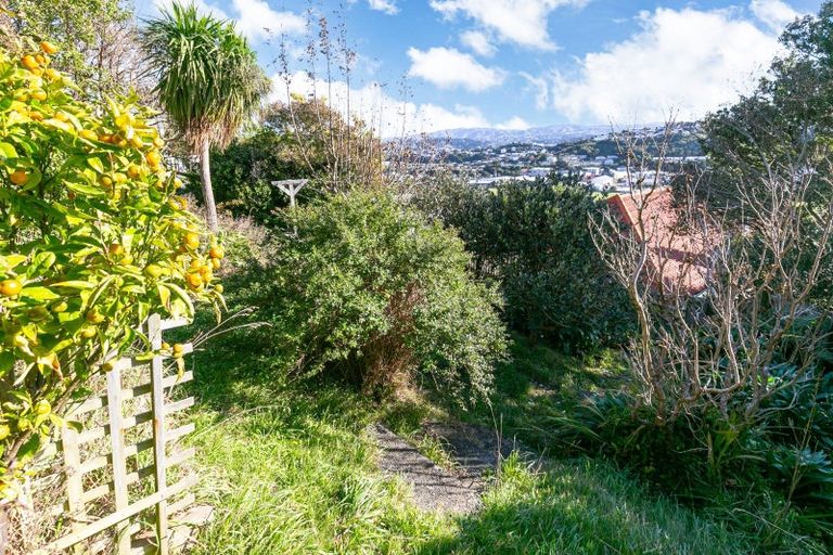 Photo of property in 56 Totara Road, Miramar, Wellington, 6022