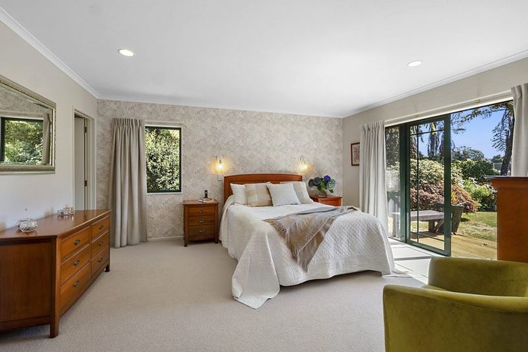 Photo of property in 7b Rimu Street, Strandon, New Plymouth, 4312