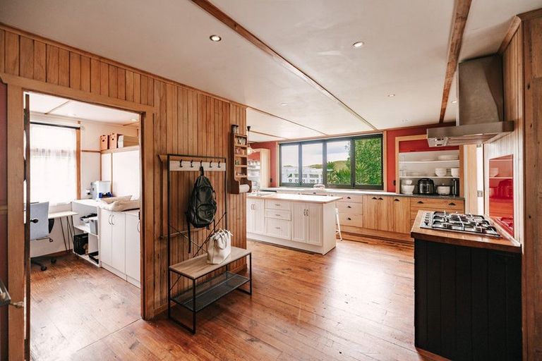 Photo of property in 349 Finnis Road, Pohangina, Feilding, 4775