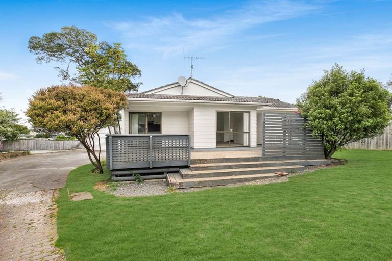 Photo of property in 10 Goldnib Place, Randwick Park, Auckland, 2105