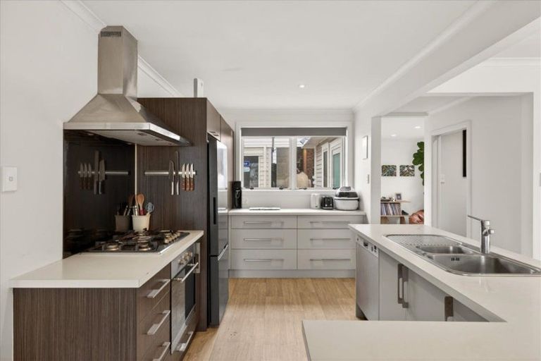 Photo of property in 17 Boucher Avenue, Te Puke, 3119