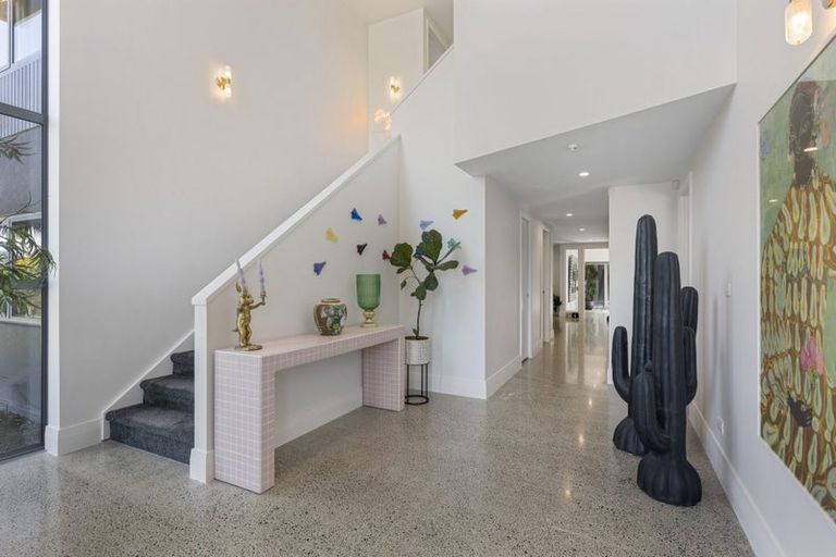 Photo of property in 201 Whangaparaoa Road, Red Beach, 0932