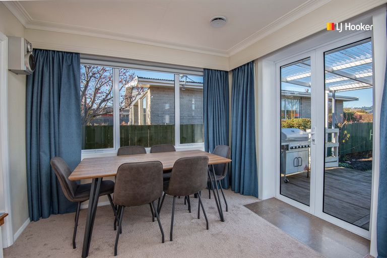 Photo of property in 28 Severn Street, Mosgiel, 9024