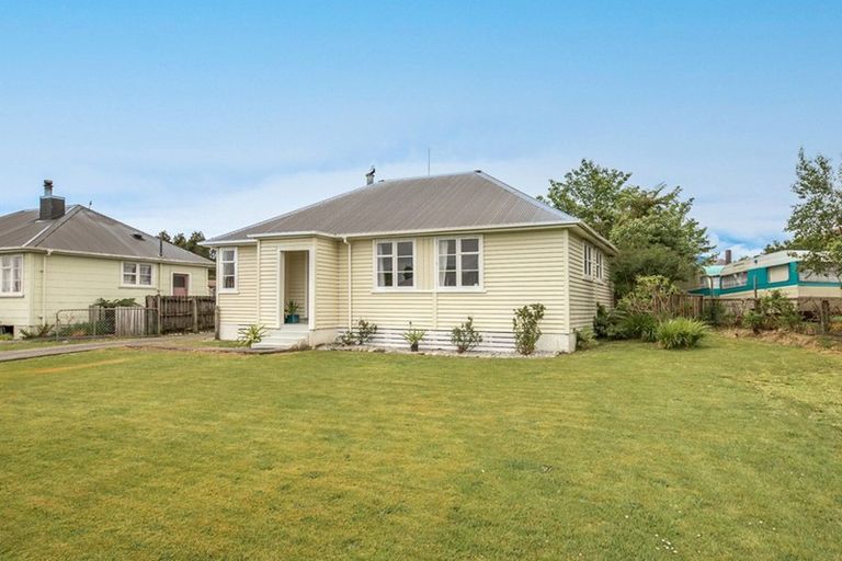 Photo of property in 23 Colvin Street, Westport, 7825