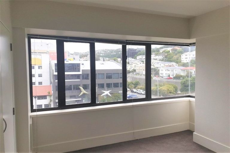 Photo of property in St Peters Apartments, 4d/192 Willis Street, Te Aro, Wellington, 6011