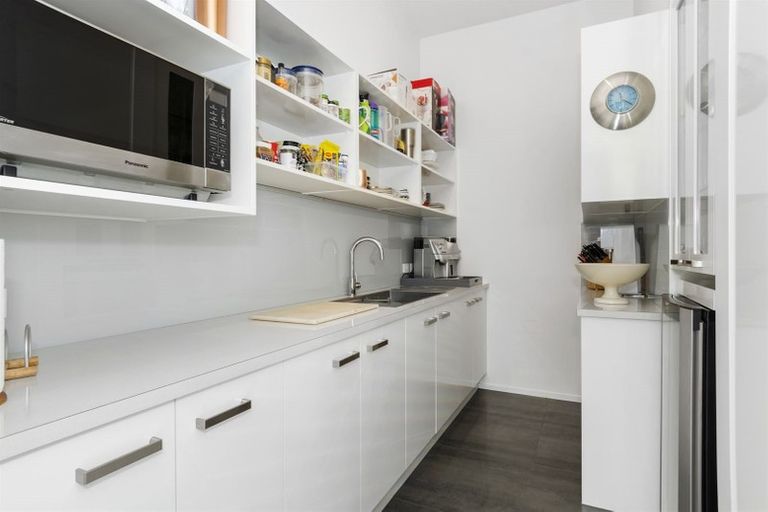 Photo of property in 35 Maria Tini Drive, Papamoa Beach, Papamoa, 3118