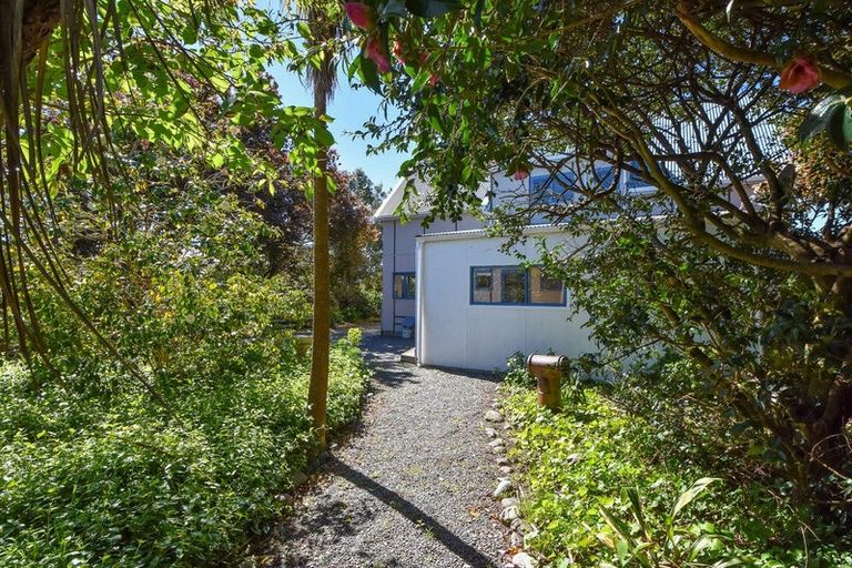 Photo of property in 7 Philip Street, Carterton, 5713