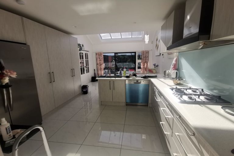 Photo of property in 56 Memorial Avenue, Ilam, Christchurch, 8053