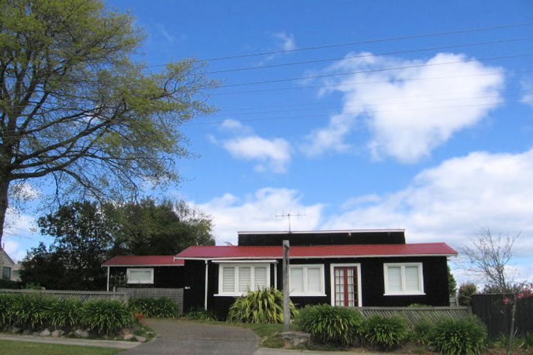 Photo of property in 2/27 Pataka Road, Taupo, 3330