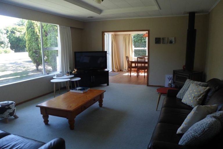 Photo of property in 120 Alexander Road, Raumati Beach, Paraparaumu, 5032