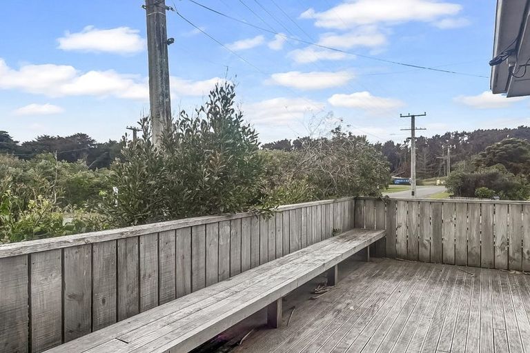 Photo of property in 79 Nash Parade, Foxton Beach, Foxton, 4815