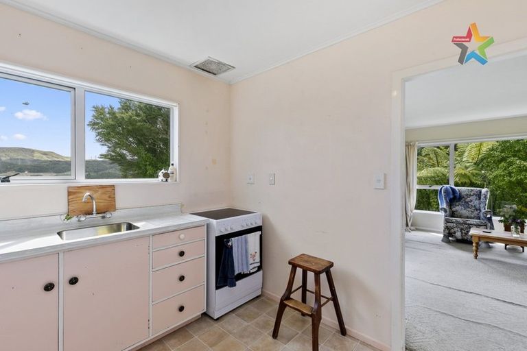 Photo of property in 45b Lord Street, Stokes Valley, Lower Hutt, 5019