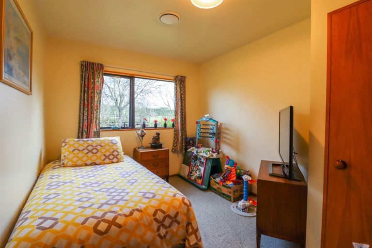 Photo of property in 22 Lynch Road, Levels, Timaru, 7973