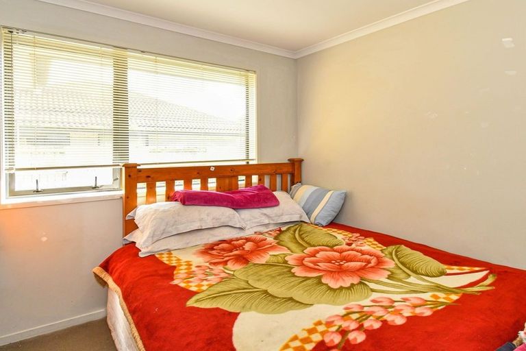 Photo of property in 11f Antalya Place, Manurewa, Auckland, 2102