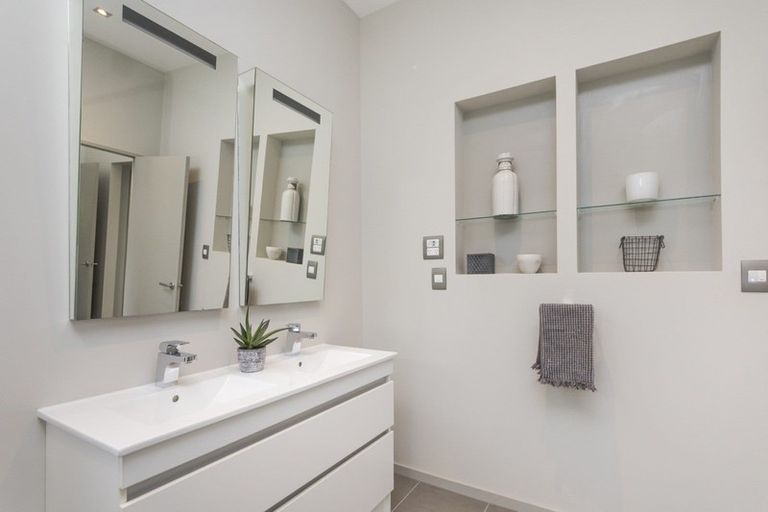 Photo of property in 72 Ihaka Street, Hokowhitu, Palmerston North, 4410