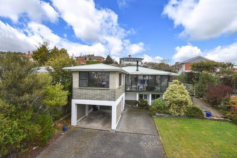 Photo of property in 3 Elwyn Crescent, Green Island, Dunedin, 9018