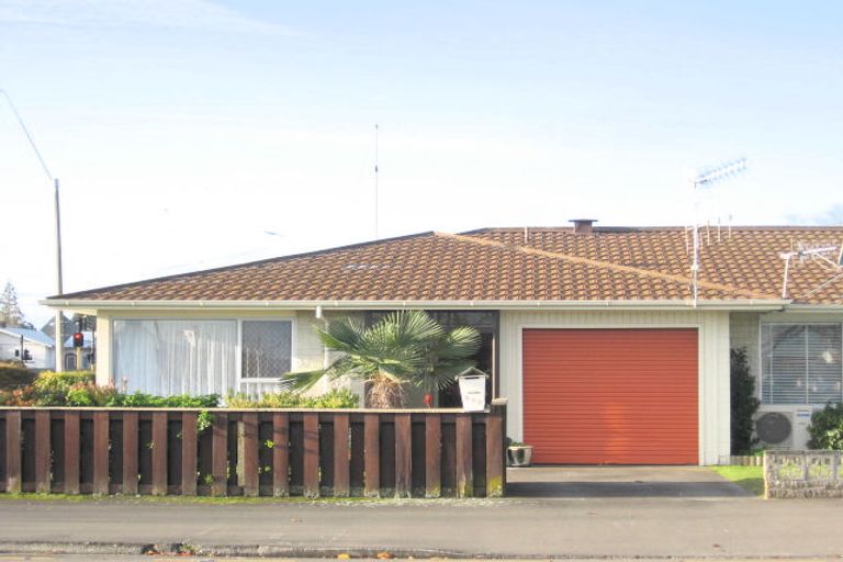 Photo of property in 6/309 Avenue Road West, Hastings, 4122