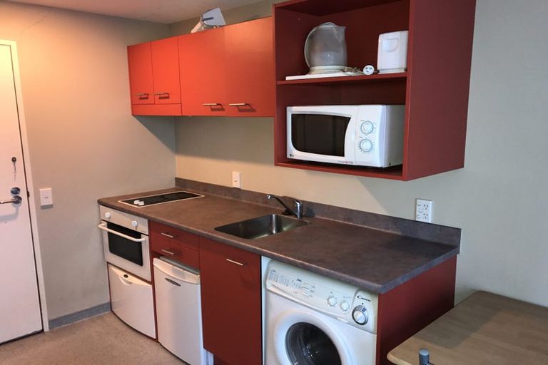 Photo of property in Aitken Street Apartments, 208/5 Aitken Street, Thorndon, Wellington, 6011