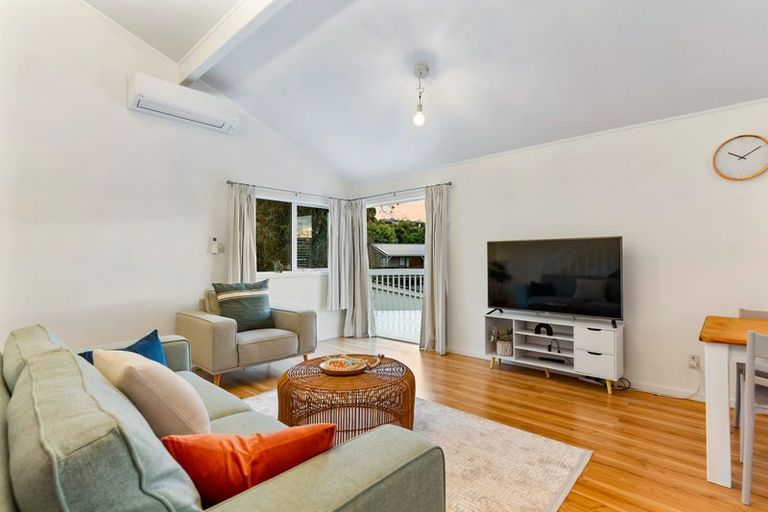 Photo of property in 2/14 Ashcraig Court, Torbay, Auckland, 0630