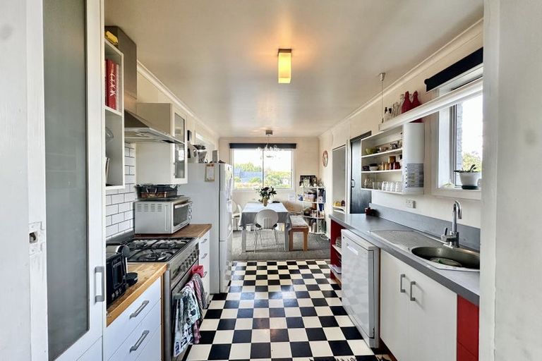 Photo of property in 8 Ruru Avenue, Otatara, Invercargill, 9879