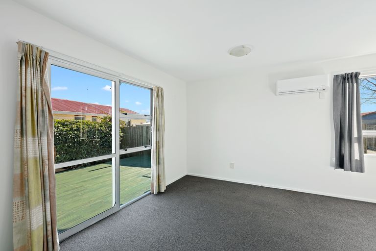Photo of property in 2/14 Saint Lukes Street, Woolston, Christchurch, 8062