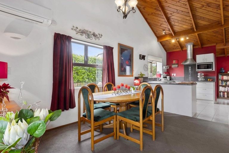 Photo of property in 54b Hinewa Road, Otumoetai, Tauranga, 3110