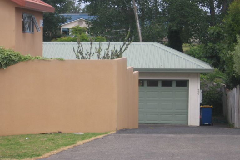 Photo of property in 2/36 Nile Road, Milford, Auckland, 0620