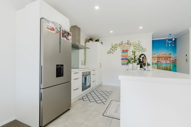 Photo of property in 36 Ridgedale Crescent, Flagstaff, Hamilton, 3210