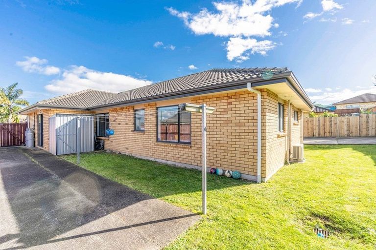 Photo of property in 57 Magic Way, Randwick Park, Auckland, 2105