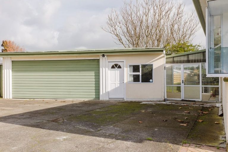 Photo of property in 5 Panako Place, Awapuni, Palmerston North, 4412