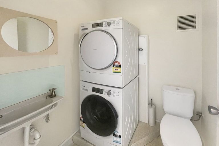 Photo of property in Herbert Gardens, 186 The Terrace, Wellington Central, Wellington, 6011