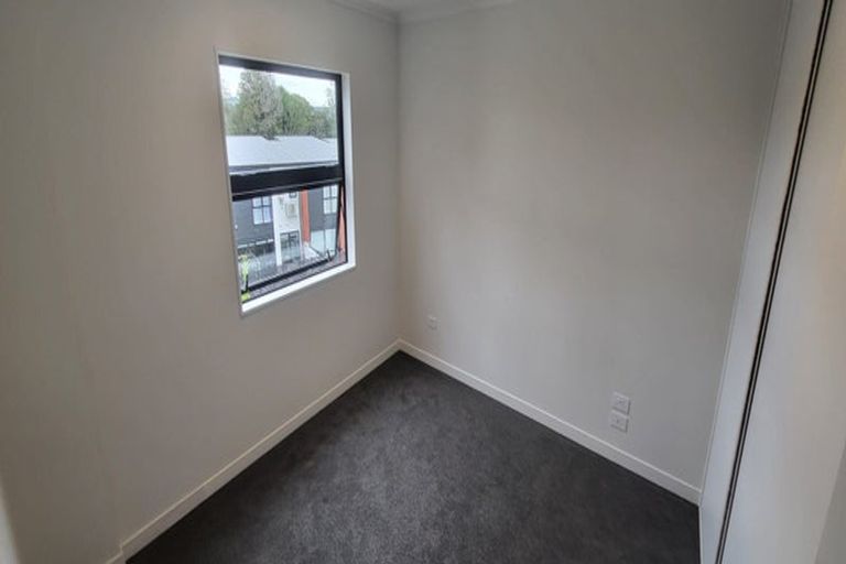 Photo of property in 202/30 Shortfin Place, Flat Bush, Auckland, 2019