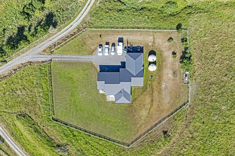 Photo of property in 610 Apley Road, Puketapu, Napier, 4184