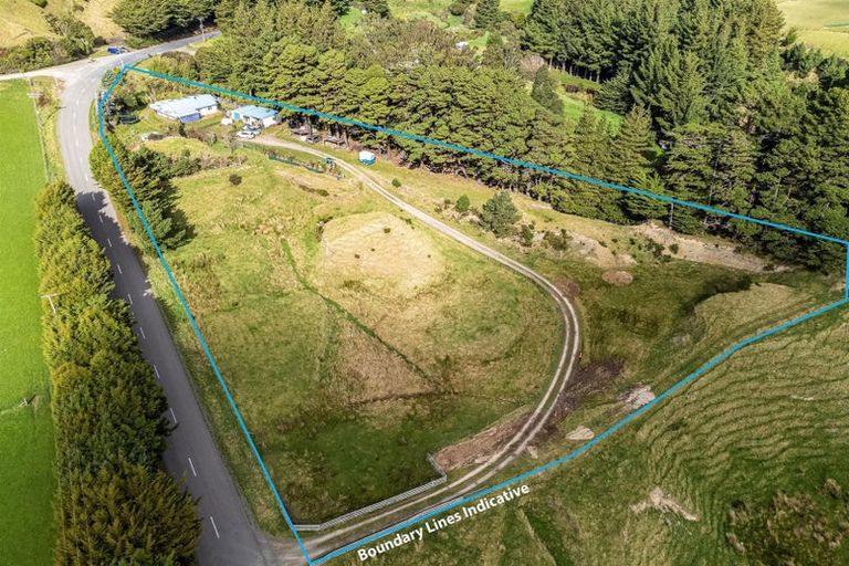 Photo of property in 152 Opaki Kaiparoro Road, Eketahuna, 4994