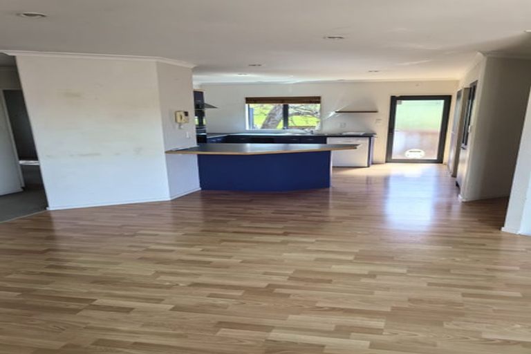 Photo of property in 8 Bretton Lane, Howick, Auckland, 2014