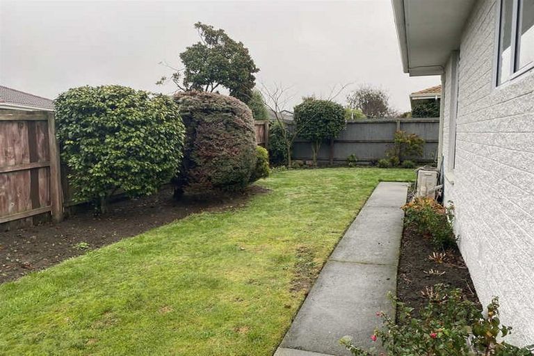 Photo of property in 2/510 Linwood Avenue, Woolston, Christchurch, 8062