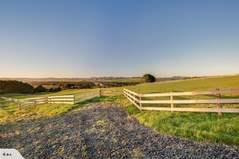 Photo of property in 283 Cameron Town Road, Buckland, Pukekohe, 2678