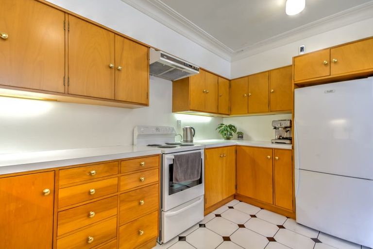 Photo of property in 145a Clarence Street, Hamilton Lake, Hamilton, 3204