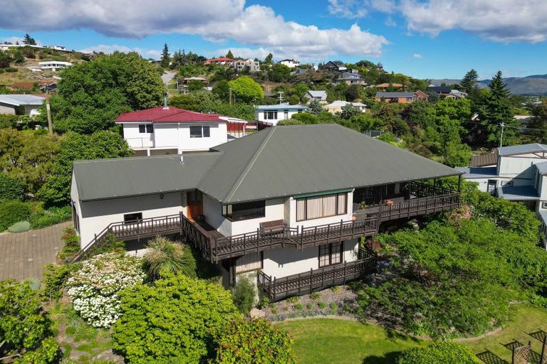 Photo of property in 6 Athenry Road, Bridge Hill, Alexandra, 9320