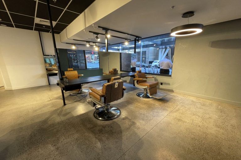 Photo of property in 36 Customhouse Quay, Wellington Central, Wellington, 6011